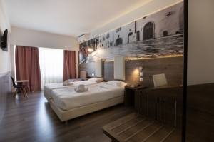 ROOMS & SUITES, Hotel Metropolitan | Thessaloniki hotels | Thessaloniki | Macedonia | Greece