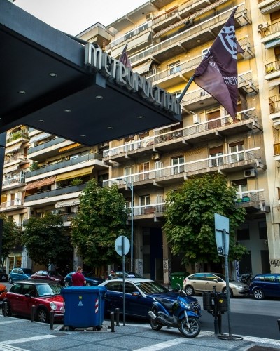 Ζήστε την πολυτέλεια και την άνεση στο ξενοδοχείο Metropolitan στη Θεσσαλονίκη